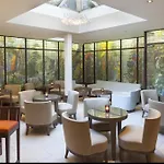 De L'universite Hotel 3*