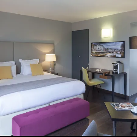 Hotel De L'universite