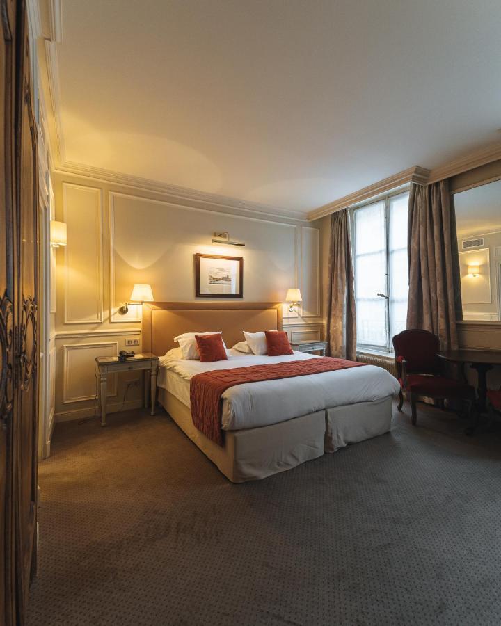 De L'universite Hotel Parigi