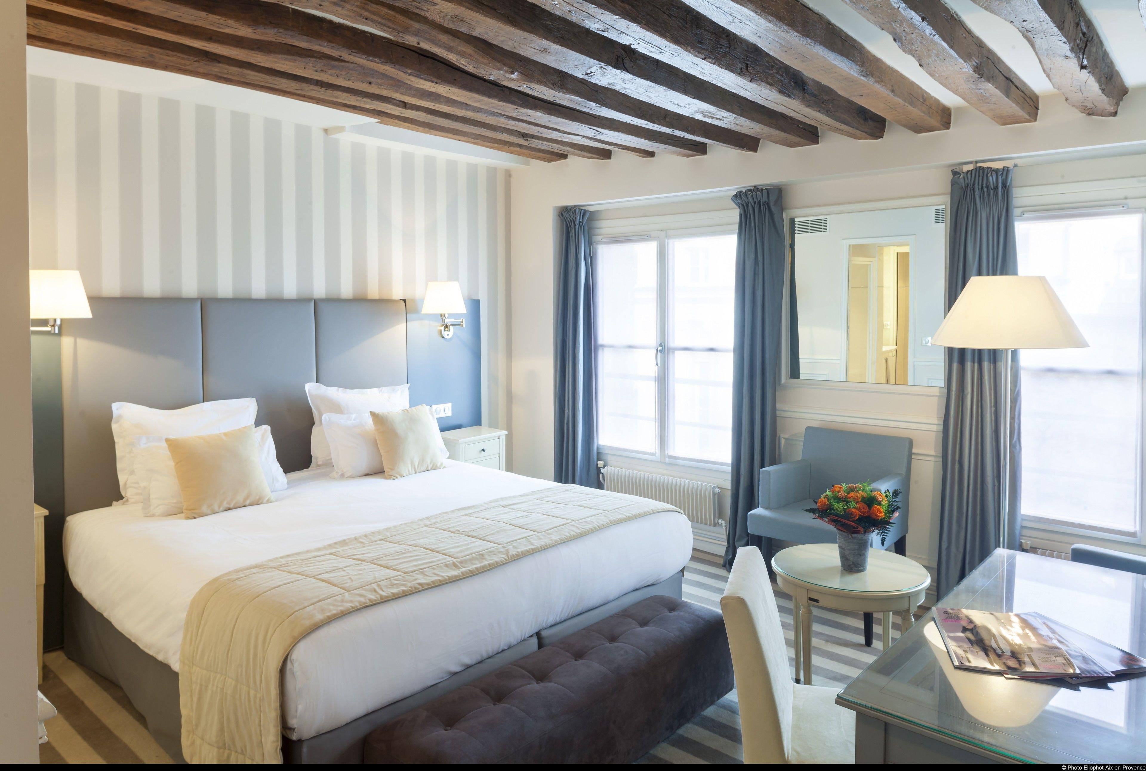 De L'universite Hotel