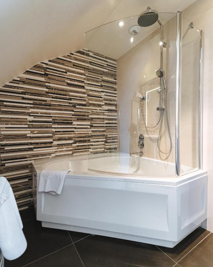 De L'universite Hotel 3*