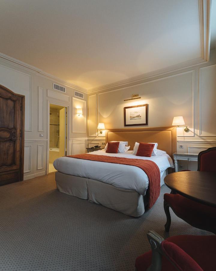 Hotel De L'universite