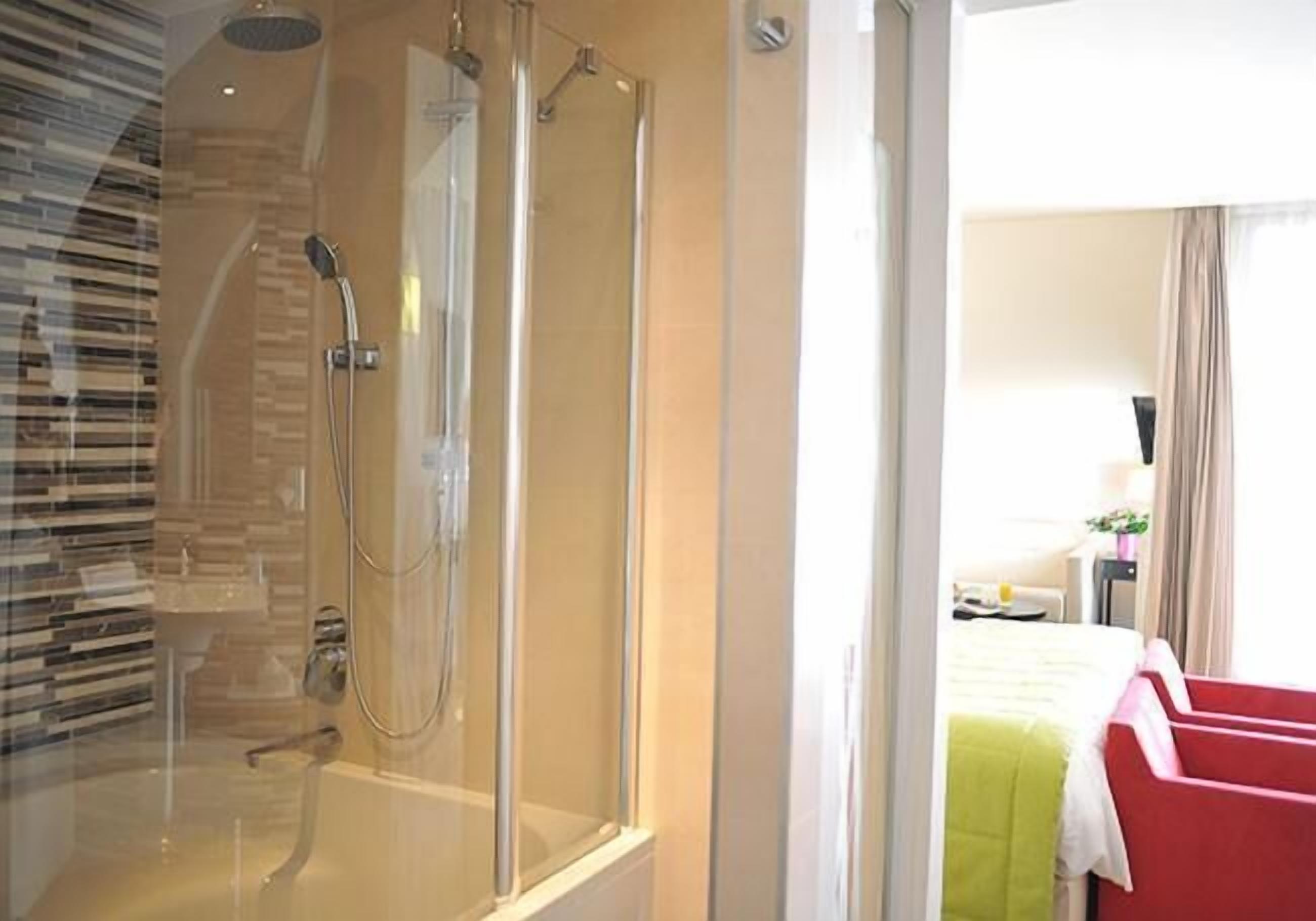 De L'universite Hotel Parigi