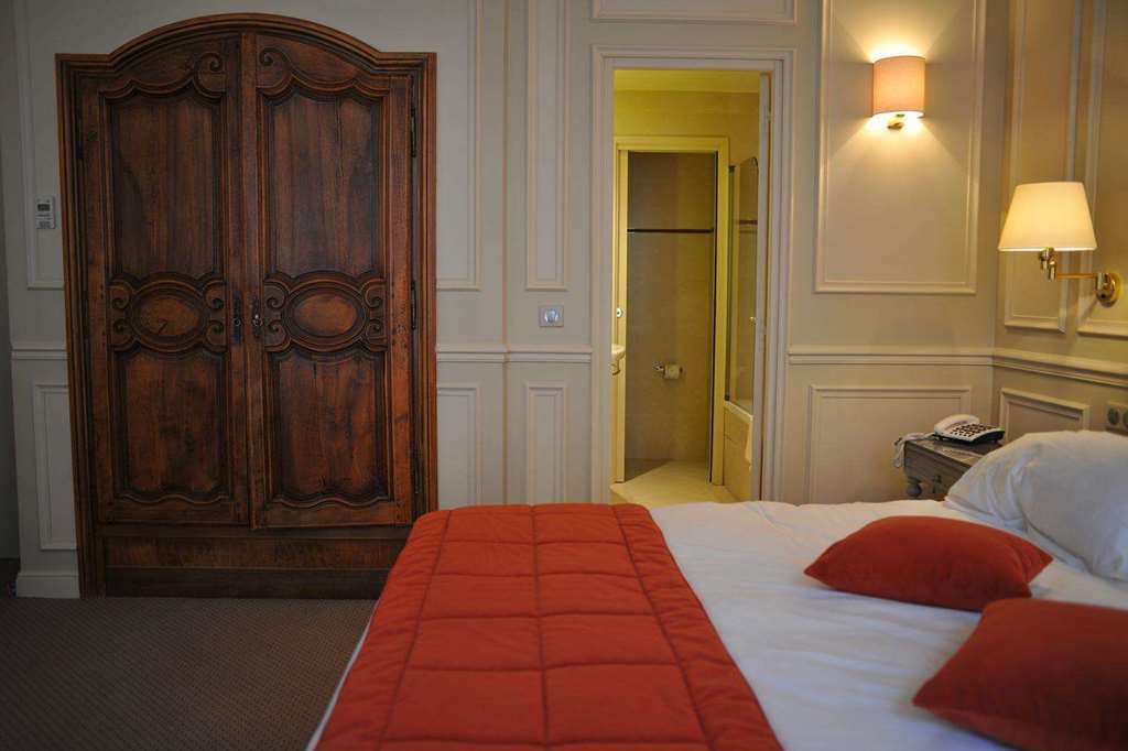 De L'universite Hotel