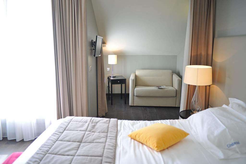 De L'universite Hotel